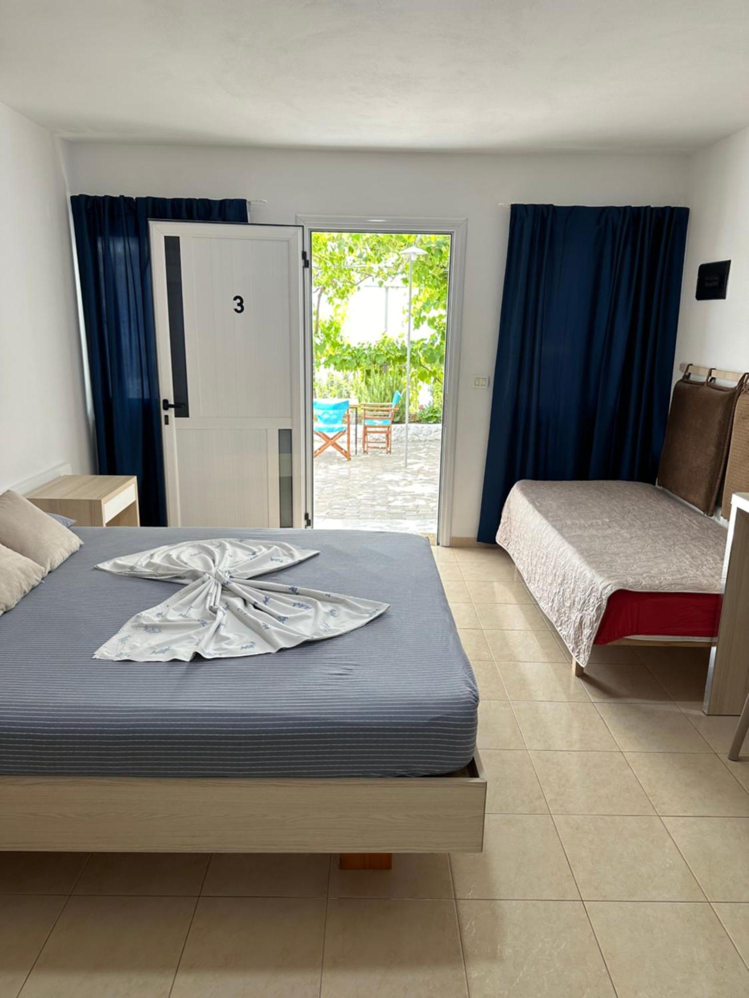 Hotel Salt Life Dhërmi Esterno foto