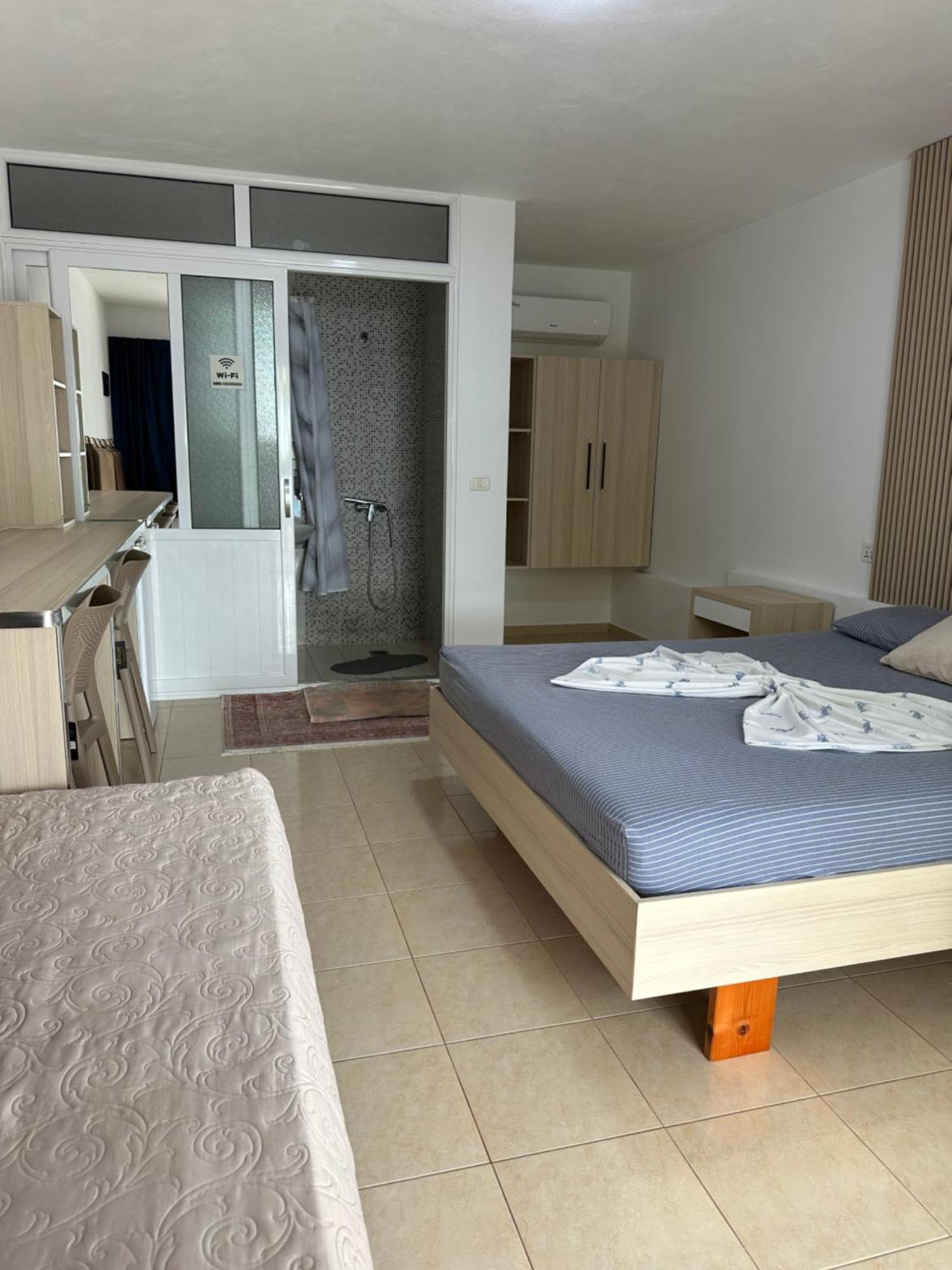 Hotel Salt Life Dhërmi Esterno foto